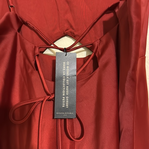 Banana Republic front cut out strap midi dress - Picture 5 of 8